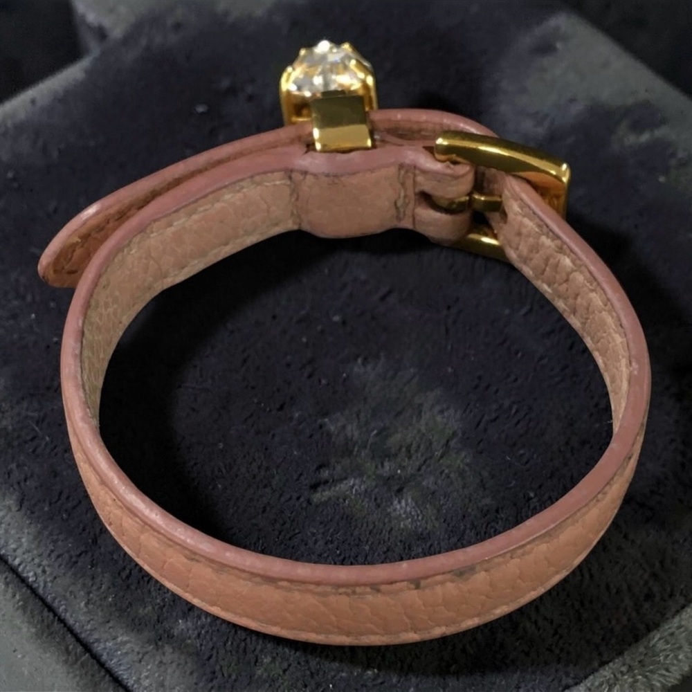✨🛍️ Miu Miu Pink Leather and Crystal Heart Pendant Bracelet - Picture 3 of 4